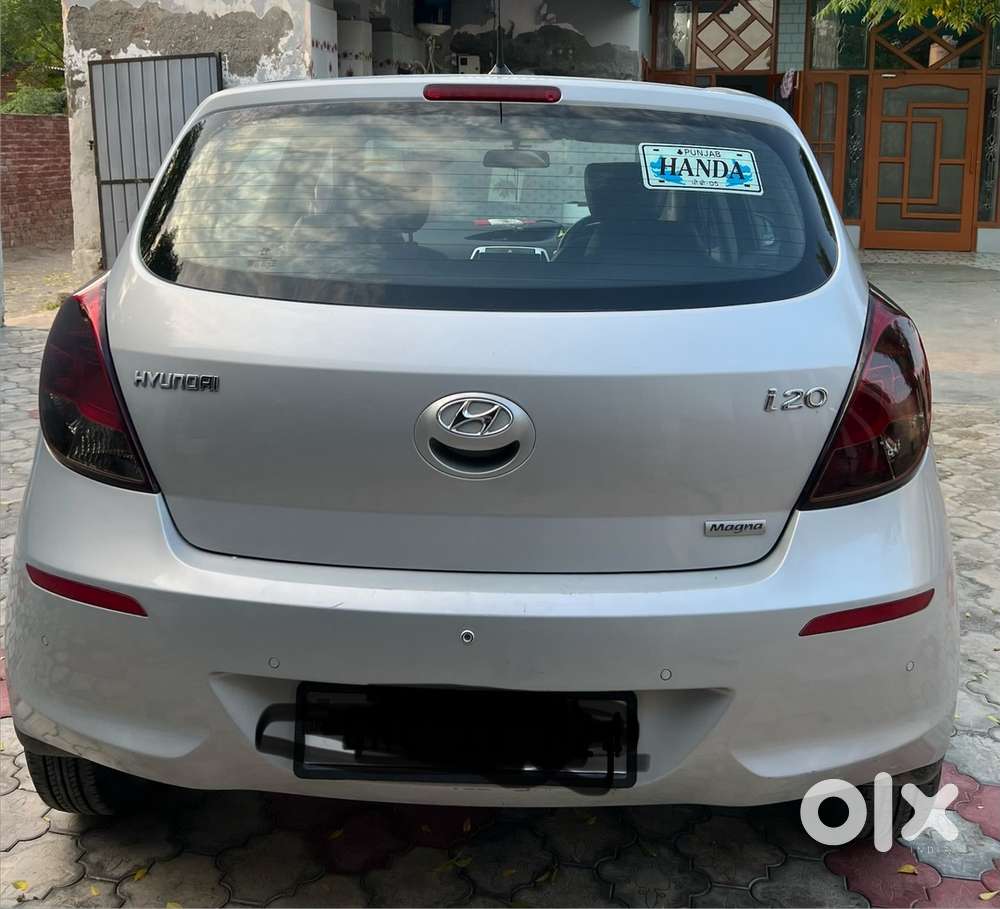 Hyundai I20 Magna Petrol 2013