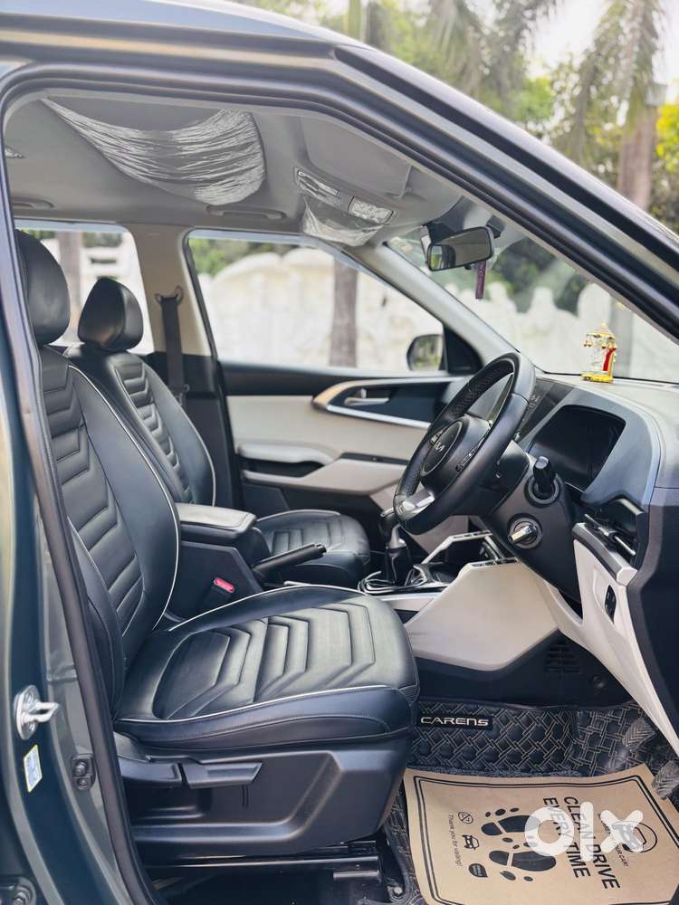 Kia Carens G1.5 6mt Gravity, 2024, Petrol