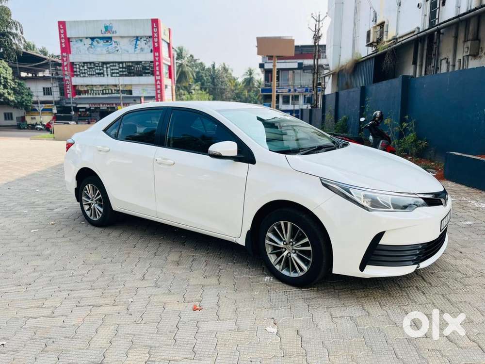 Toyota Corolla Altis 2017 Diesel Well Maintained