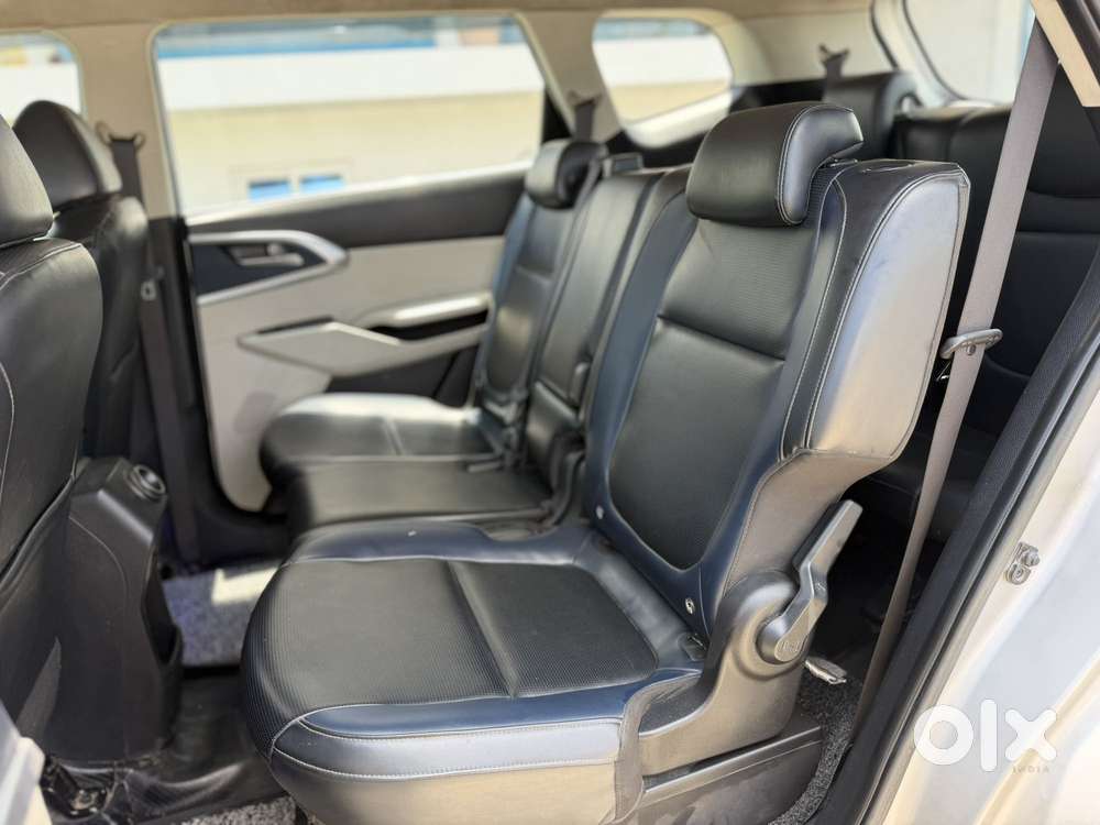 Kia Carens 1.5 Premium 7 Str, 2023, Petrol
