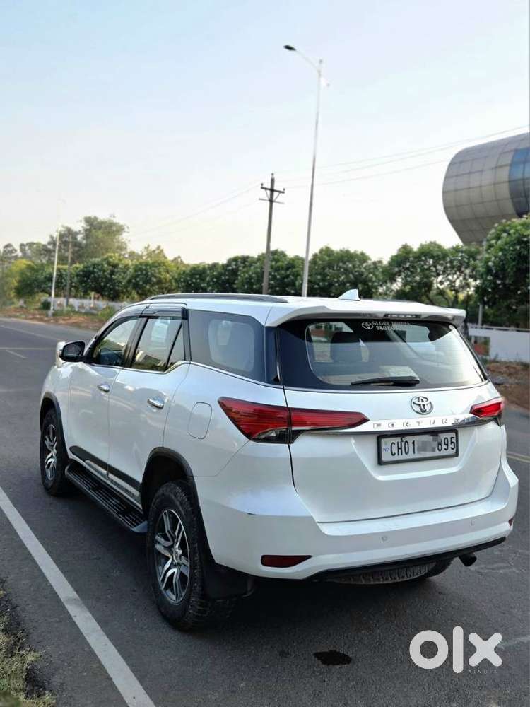 Toyota Fortuner 4x2 At 2.8 Diesel, 2017, Diesel