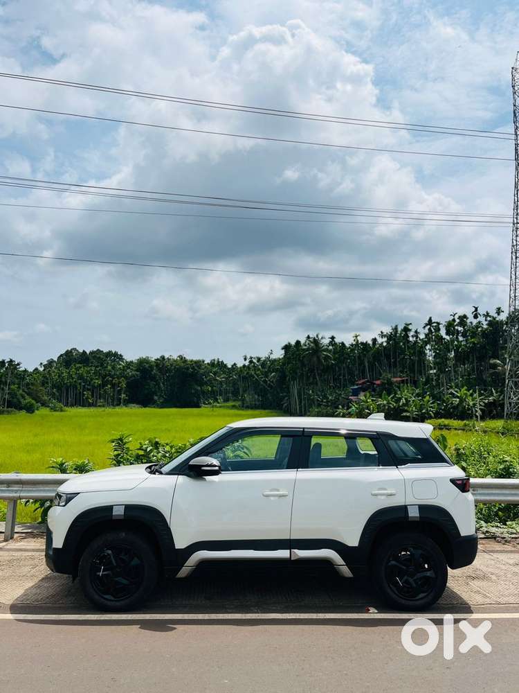 Maruti Suzuki Brezza Petrol 2024