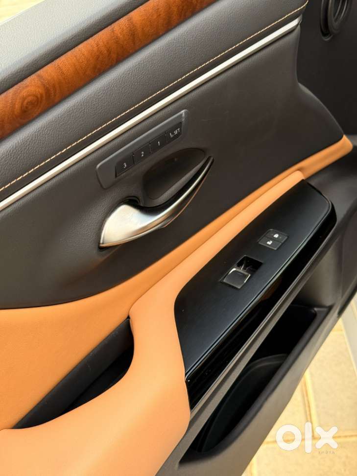 Lexus Es 300h Exquisite, 2023, Petrol