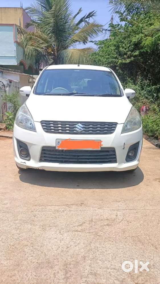 Maruti Suzuki Ertiga 2013 Diesel Well Maintained