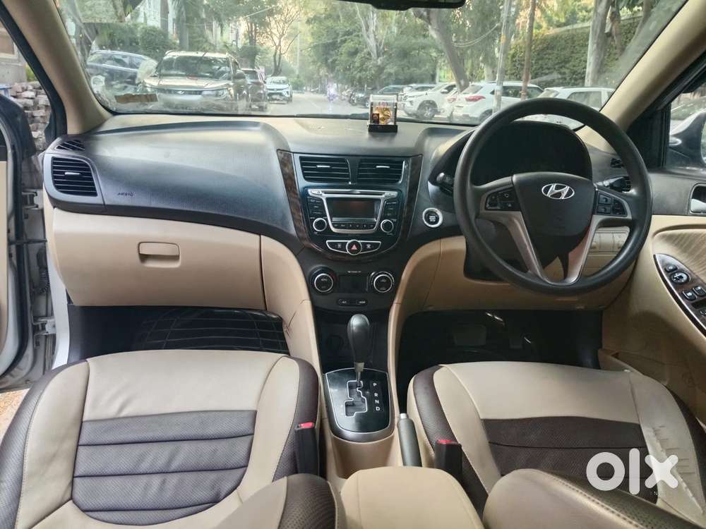 Hyundai Verna Sx(o) Petrol At, 2015, Petrol