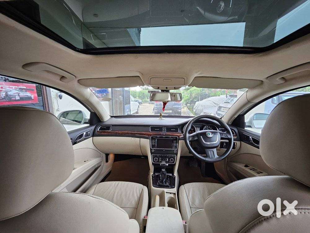 Skoda Superb Elegance 1.8 Tsi At, 2013, Petrol