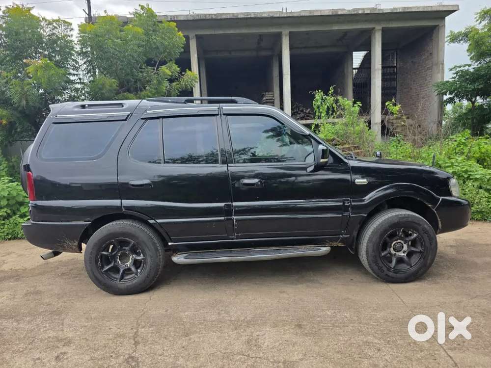 Tata Safari 2011 Diesel Manual 3rd Owner