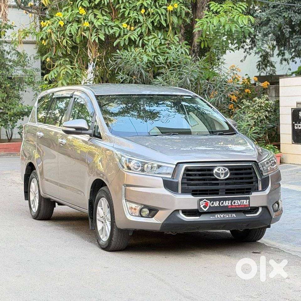 Toyota Innova Crysta 2.4 Gx Mt 8s, 2016, Diesel