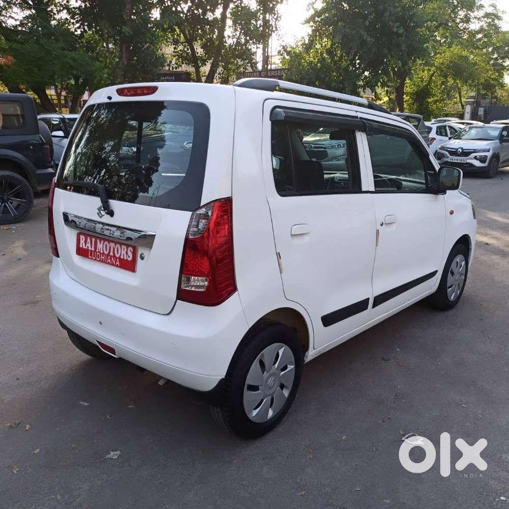 Maruti Suzuki Wagon R Amt Vxi, 2016, Petrol