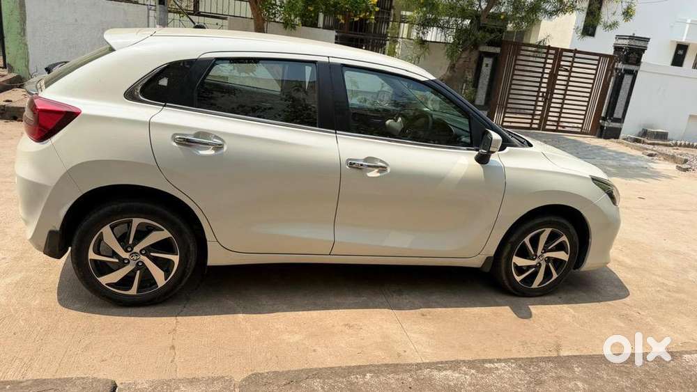 Toyota Glanza 2024 Petrol Well Maintained