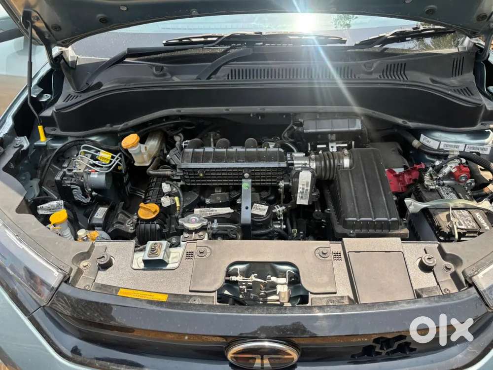 Tata Punch 2025 Cng & Hybrids 27000 Km Driven