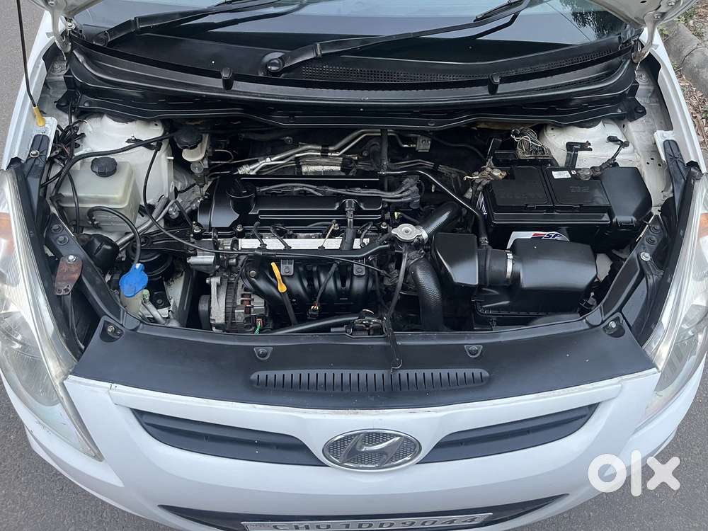 Hyundai I20 Petrol Cvt Magna Executive, 2010, Petrol