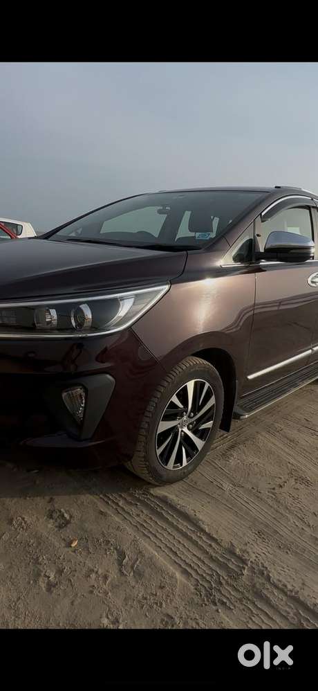 Toyota Innova Crysta Zx 2.4 Diesel 7 Seater, 2021, Diesel