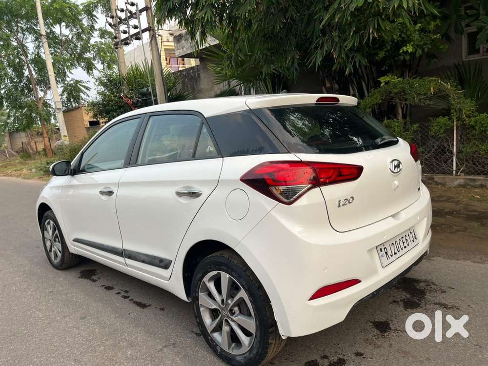 Hyundai I20 Petrol Asta Option, 2017, Petrol