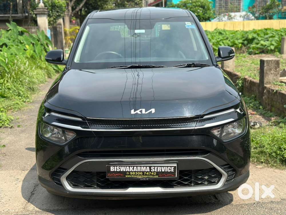 Kia Carens G 1.5 6mt Premium (o) 7-seater, 2024, Petrol