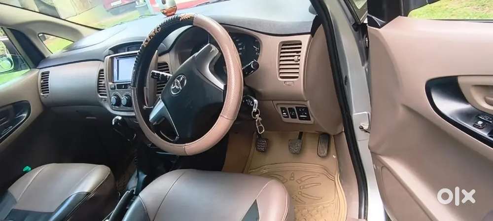 Toyota Innova 2015 Diesel Well Maintained