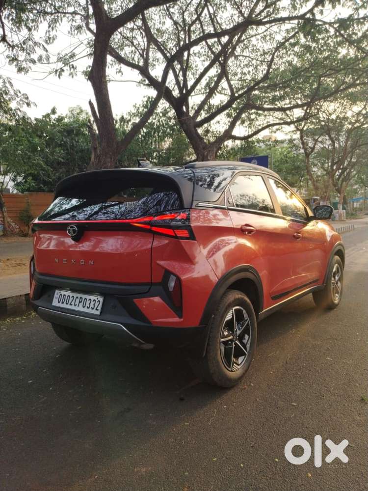 Tata Nexon, 2023, Petrol