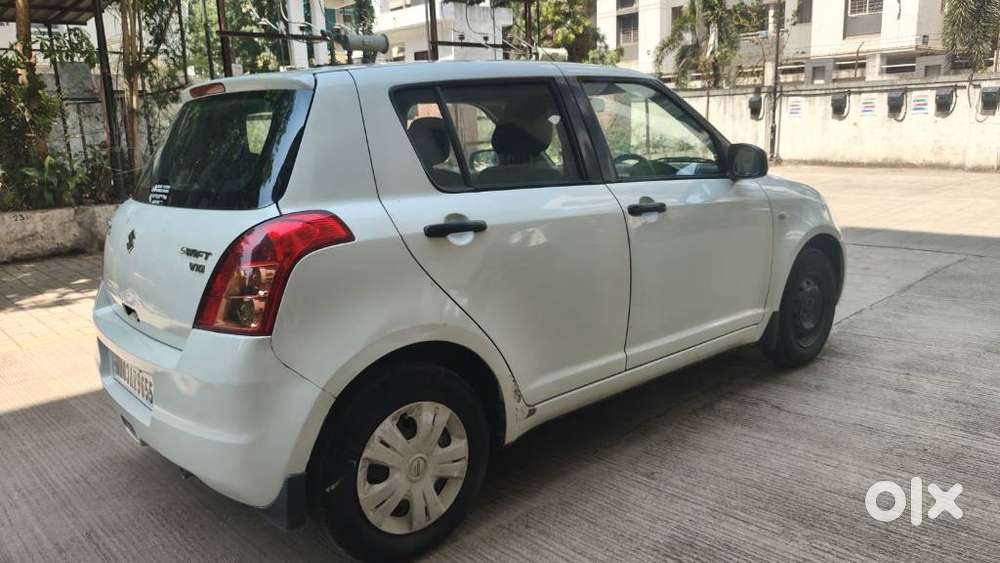 Maruti Suzuki Swift Vxi + Manual, 2010, Petrol