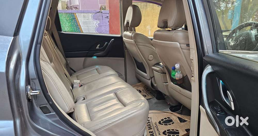 Mahindra Xuv500 2.2 W10, 2015, Diesel