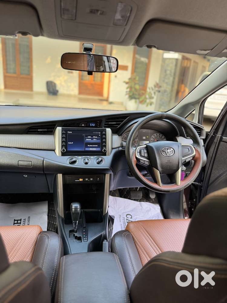 Toyota Innova Crysta 2.4 Gx Limited Edition At 7 Str, 2021, Diesel