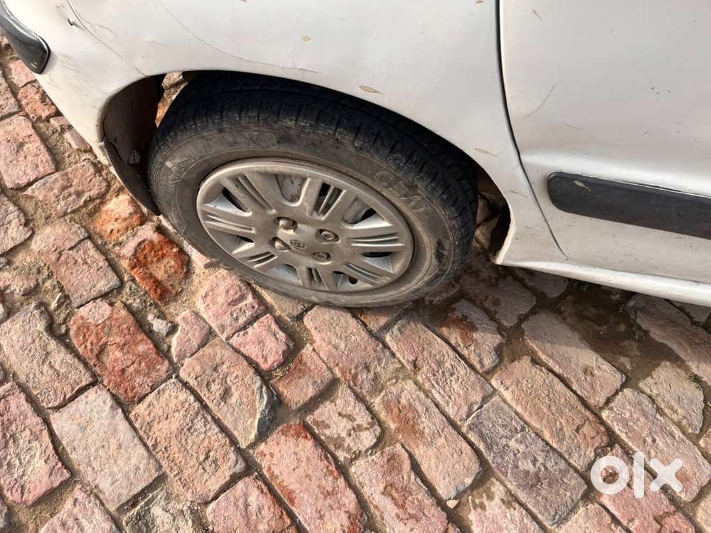 Hyundai Santro Xing 2012