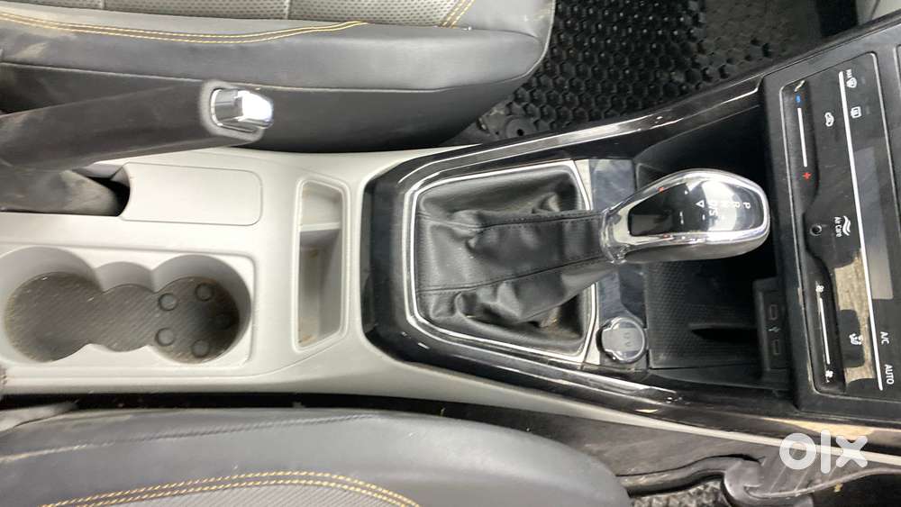 Skoda Kushaq 1.0 Tsi Style At, 2022, Petrol