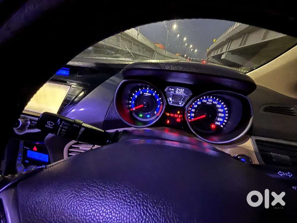 Hyundai Elantra 2013 Manual