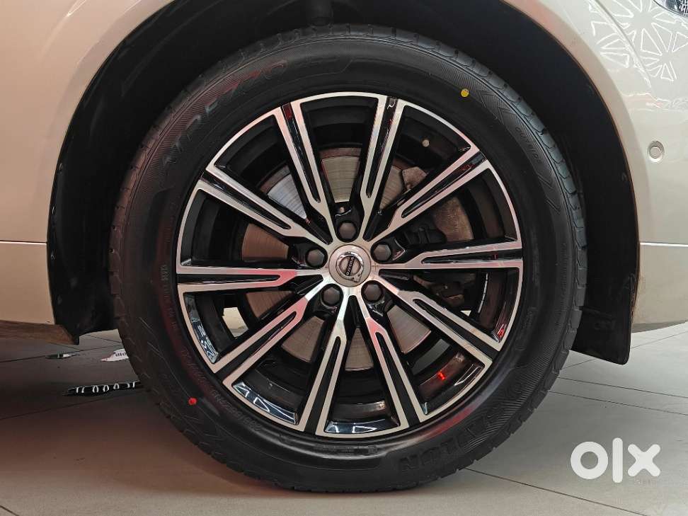 Volvo Xc60 D5 Inscription, 2021, Diesel