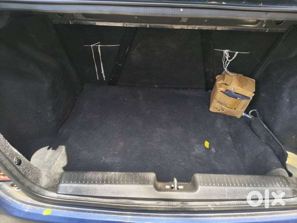 Maruti Suzuki Swift Dzire Amt Zdi, 2017, Diesel
