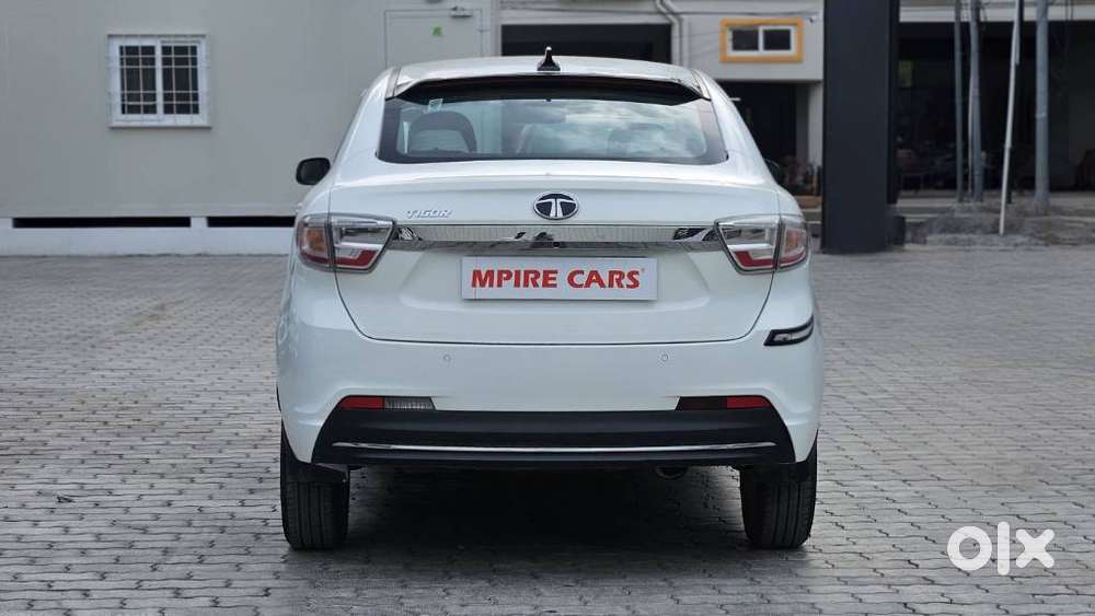 Tata Tigor, 2024, Petrol