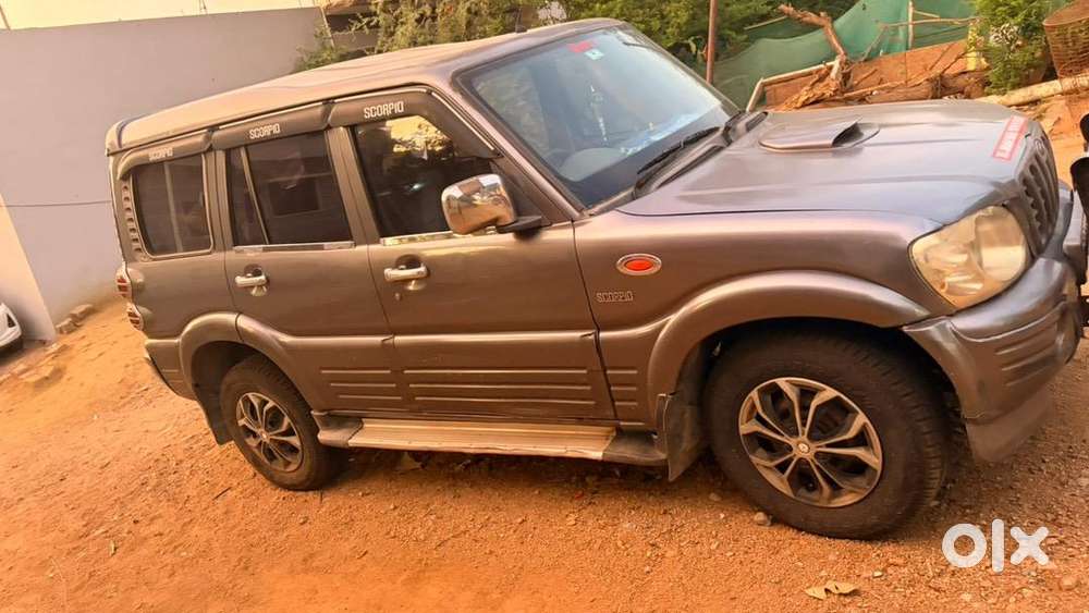 Mahindra Diesel Car 2006