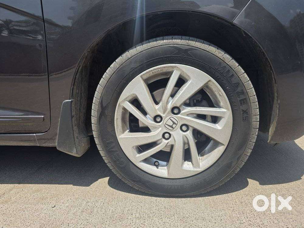 Honda Jazz V Cvt, 2015, Petrol
