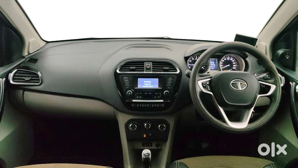 Tata Tiago 1.2 Revotron Xz, 2017, Petrol