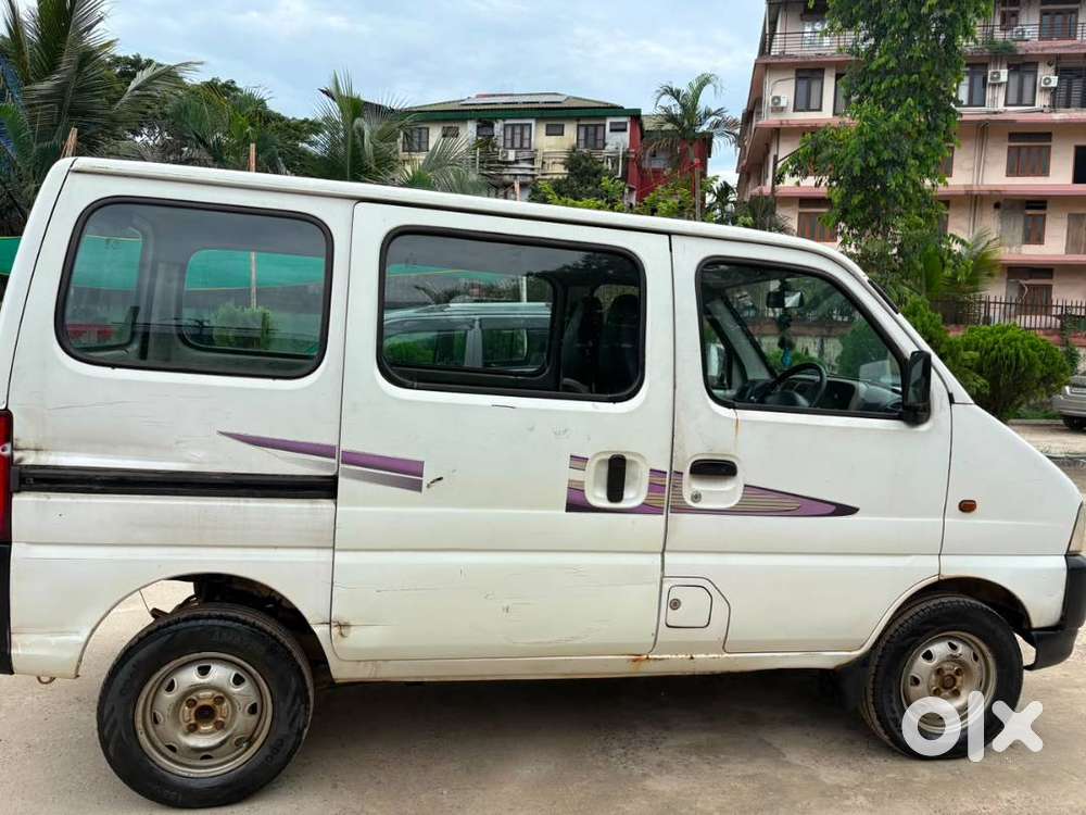 Maruti Suzuki Eeco 2015 Petrol 151632 Km Driven