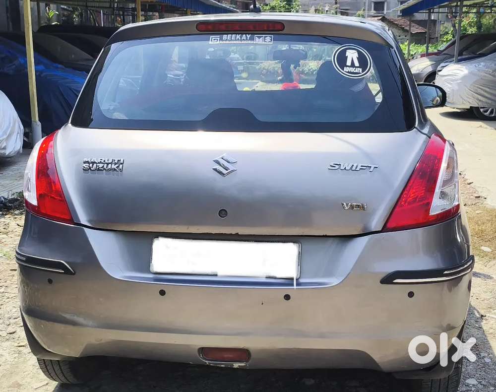 Maruti Suzuki Swift Vdi Optional 2015 Diesel Well Maintained
