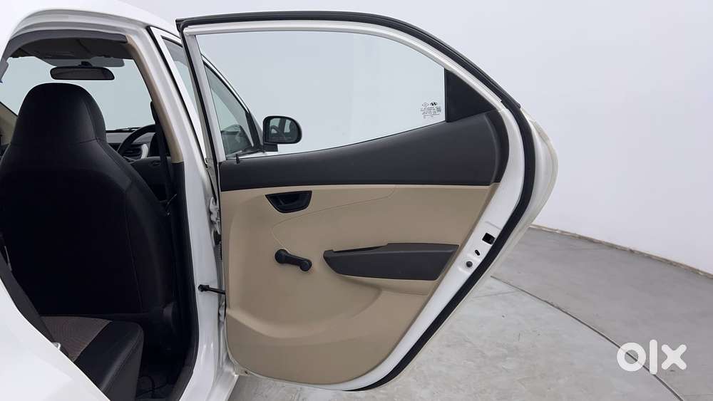 Hyundai Eon Magna +, 2016, Petrol