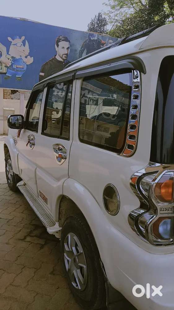 Mahindra Scorpio 2015 Classic Diesel Manual