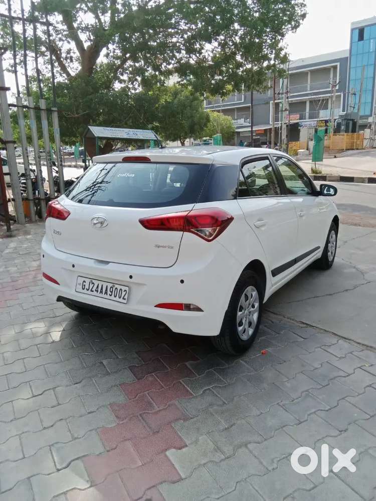 Hyundai Elite I20 2017 Petrol 48000 Km Driven