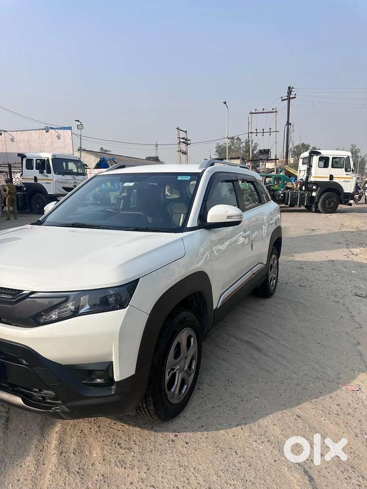 Maruti Suzuki Vitara Brezza 2024 Petrol Look Like New