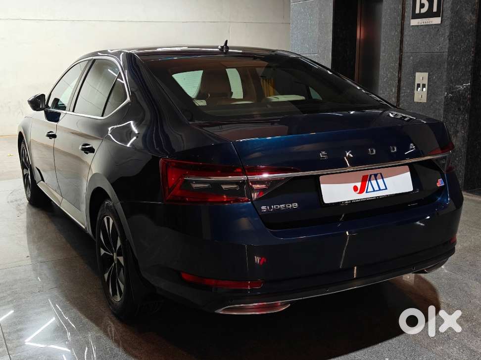 Skoda Superb 2.0 L&k Tsi At, 2020, Petrol