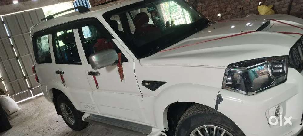 Scorpio S3 9 Sitter