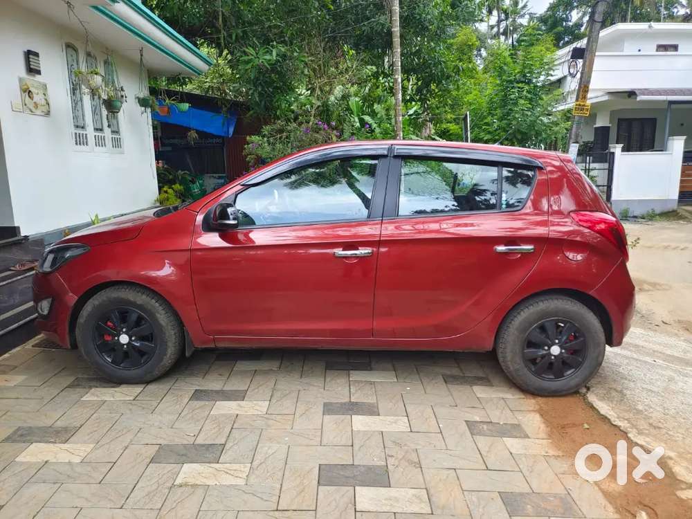 Hyundai I20 Sportz 2012 Petrol