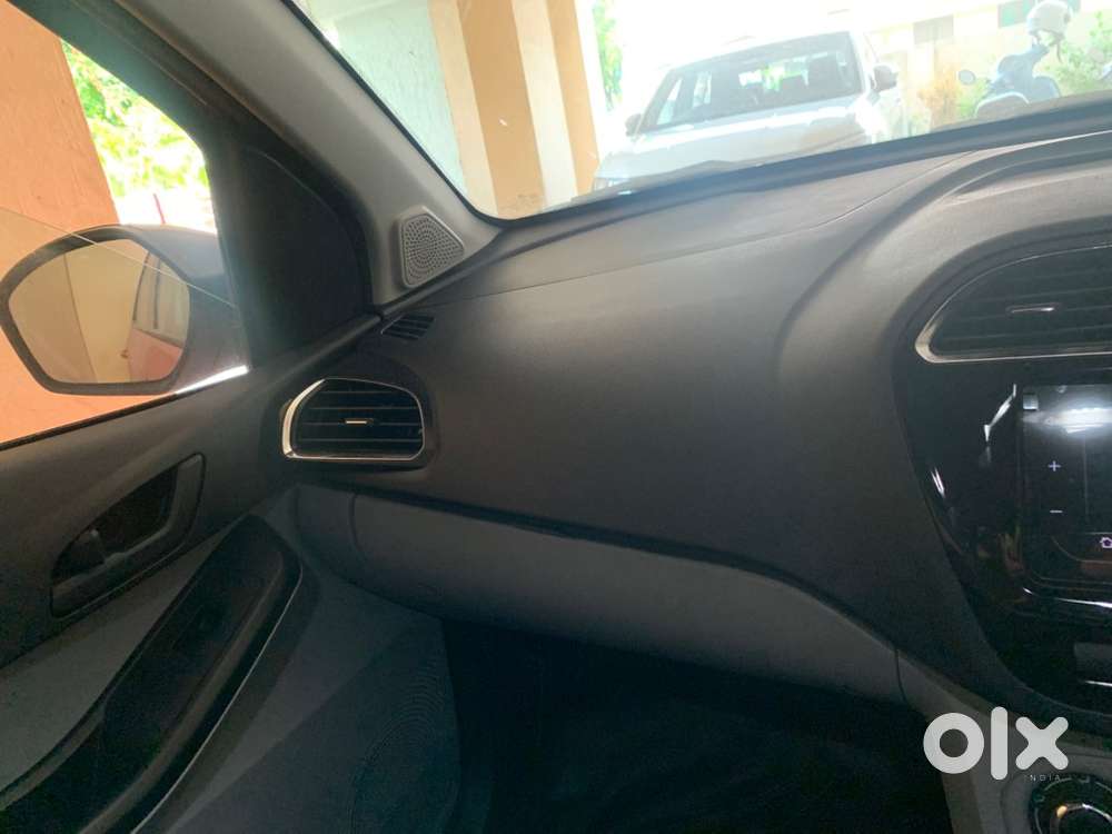 Tata Tiago Petrol Manual 2024 Year