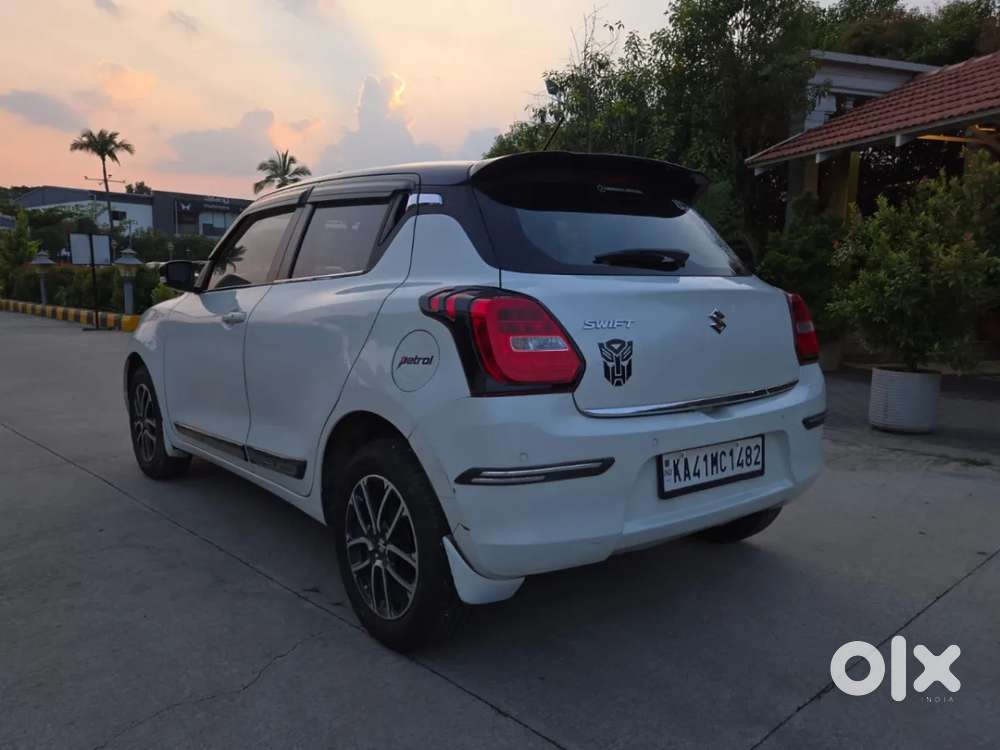 Maruti Suzuki Swift 1.3 Zxi, 2019, Petrol