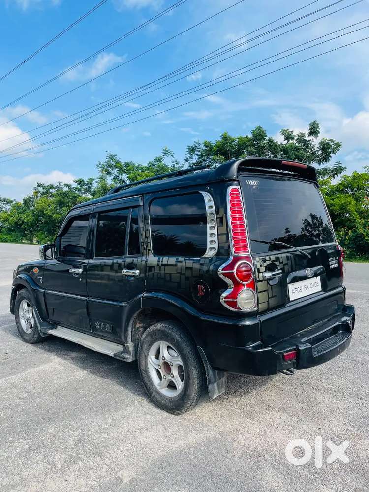 Mahindra Scorpio 2010 Diesel 2nd Owner Top Model Chilled Ac Fix 3 Lakh