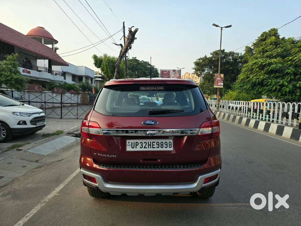 Ford Endeavour 2.2 Titanium At 4x2, 2016, Diesel