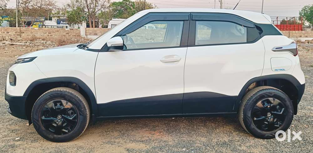 Tata Punch, 2023, Petrol
