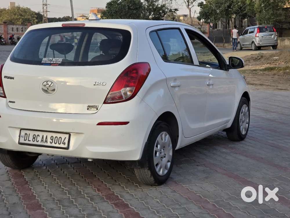 Hyundai I20 Sportz At 1.4, 2013, Diesel