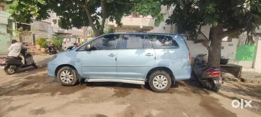 Toyota Innova Diesel 2009 Km Driven