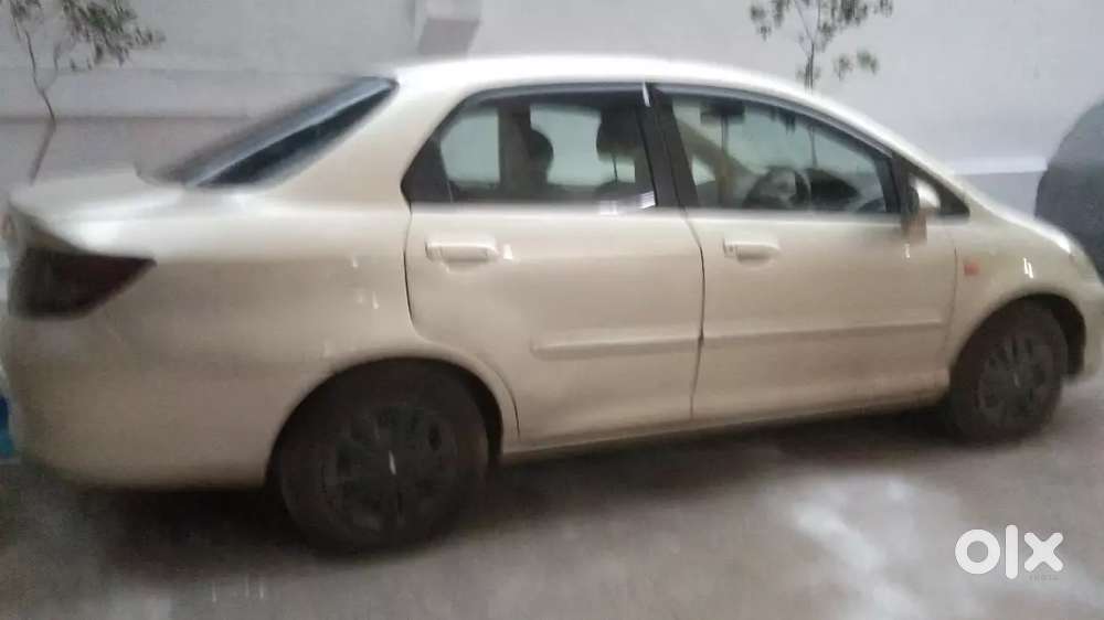 Honda City Zx Petrol 2004
